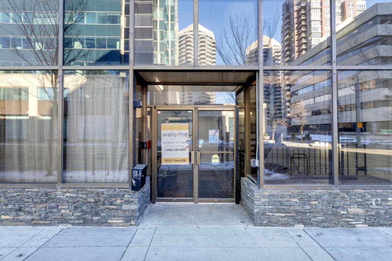 Calgary Connect Vandrarhem Exteriör bild