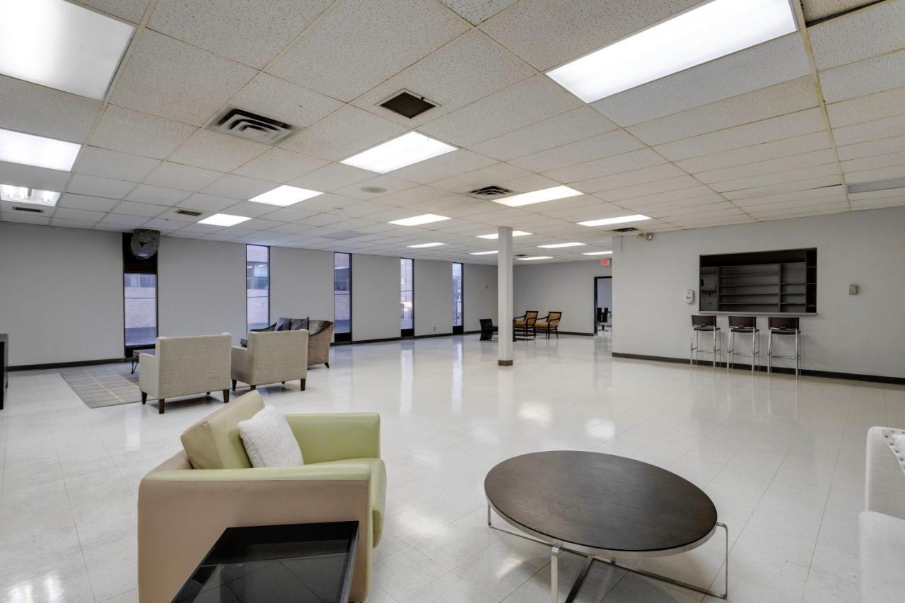 Calgary Connect Vandrarhem Exteriör bild